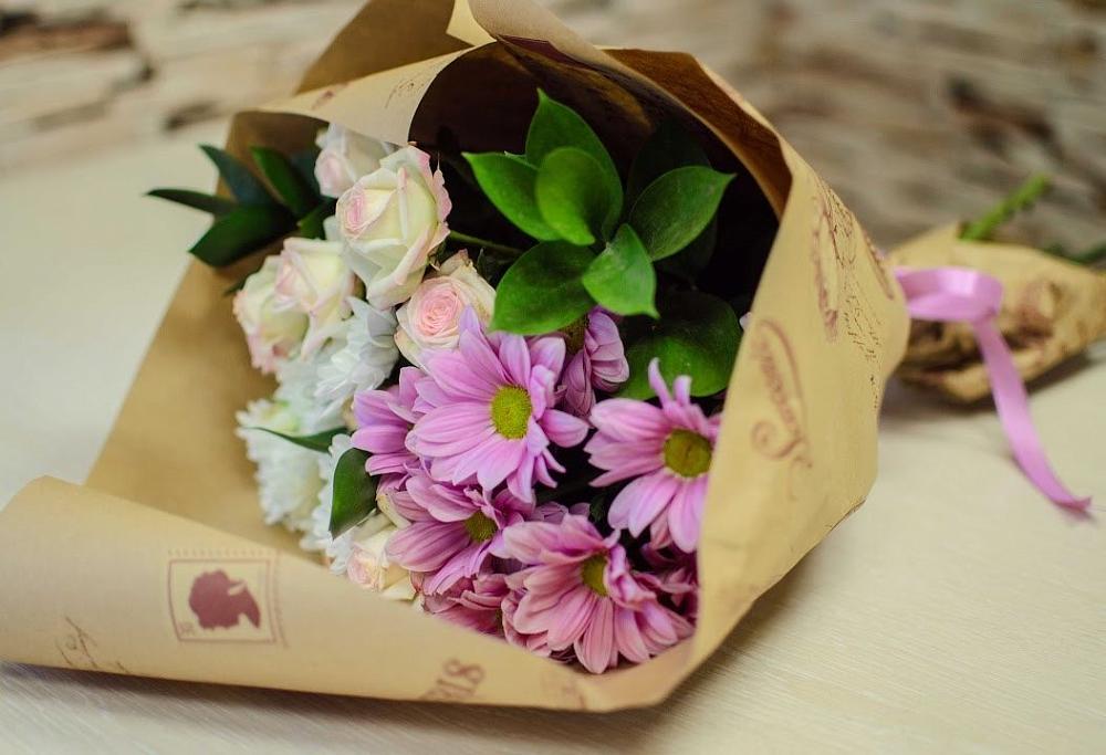 Букет цветов из: Розы и Хризантемы в Трудовом