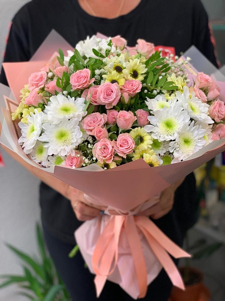 Букет цветов из: Розы и Хризантемы в Трудовом