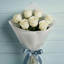 Букет 7 Белых роз Эдлесс Лав в Трудовом