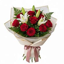 Букет цветов из:  Лилии и Розы в Трудовом