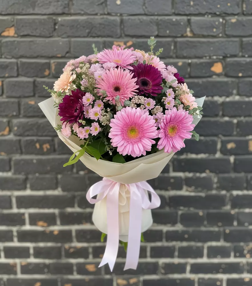 Букет цветов из: Герберы и Хризантемы в Трудовом