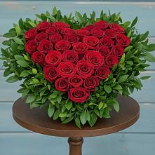 Цветочная композиция из Розы в виде сердца в Трудовом