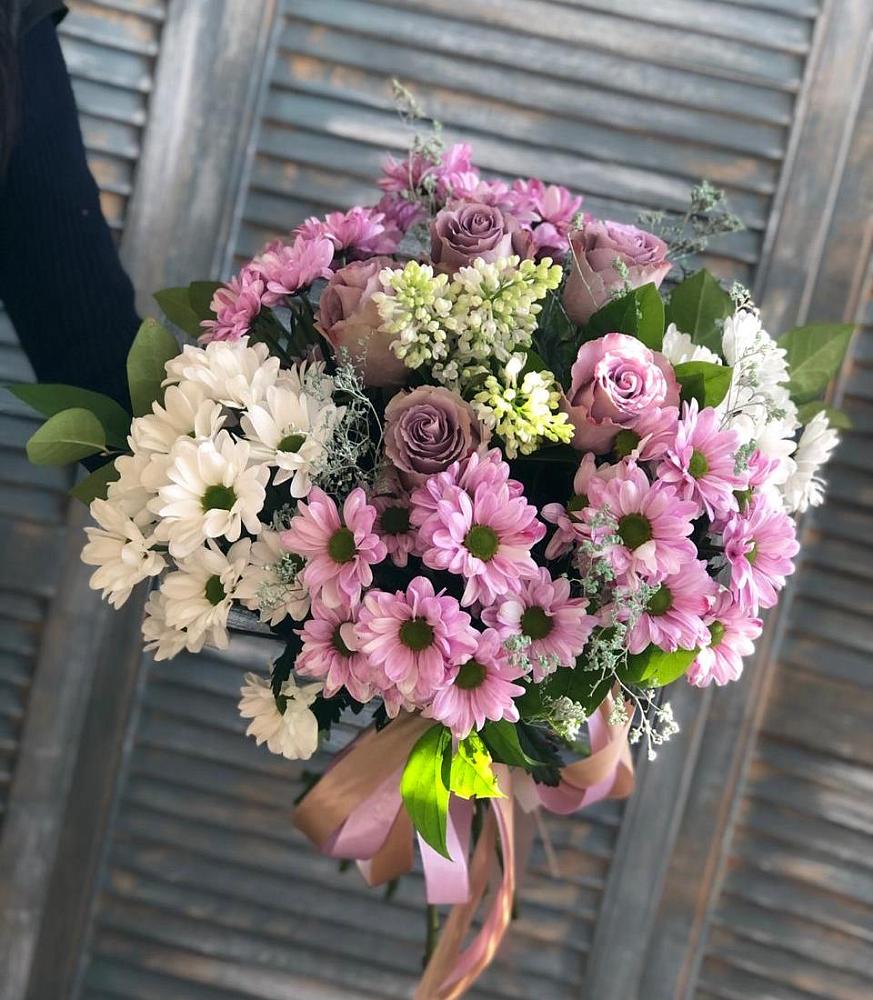 Букет цветов из: Хризантемы и Розы в Трудовом