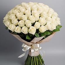 Букет 101 беля роза Белоснежка в Трудовом