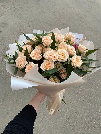 Букет Кремовые розы Латте в Трудовом
