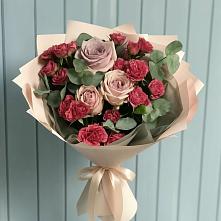 Букет цветов из:  Гвоздики и Розы в Трудовом