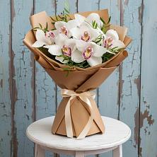 Букет цветов из:  Орхидеи и Розы в Трудовом